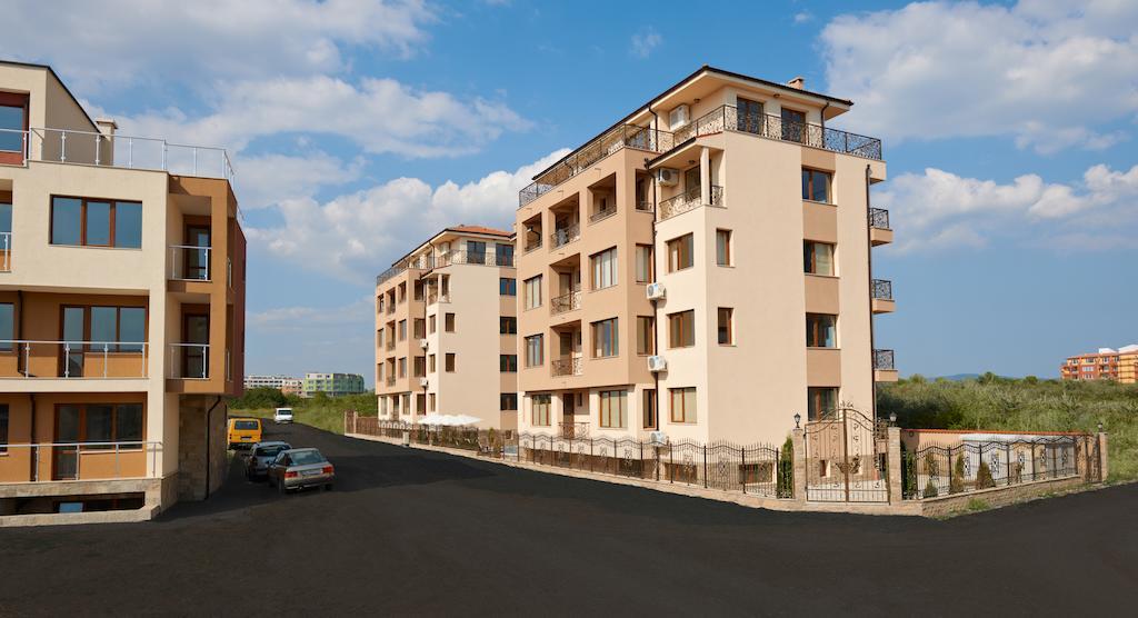 Stanny Court Aparthotel Nessebar Eksteriør billede
